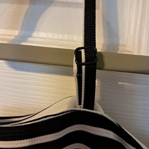 Guess Striped Cold Shoulder Dress - Picture 10 of 14